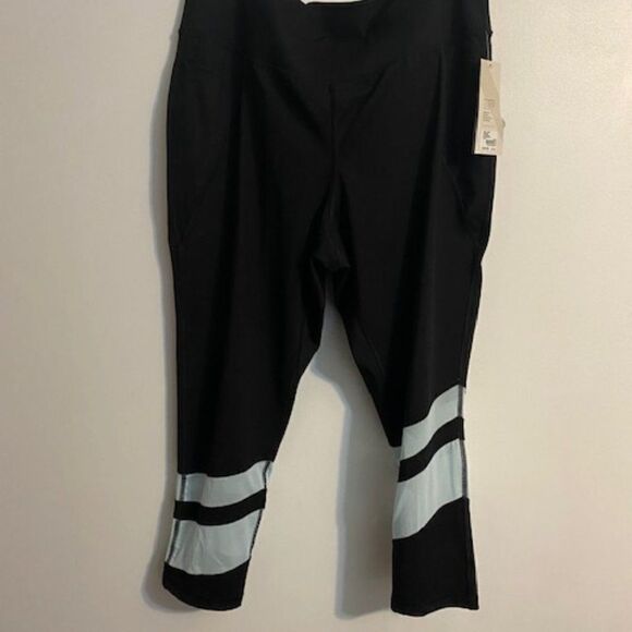 LIVI Active Black/Blue 7/8 Sculpting leggings, size 22/24 - Picture 1 of 3